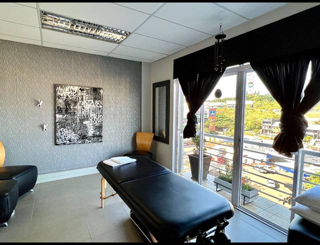 67M² OFFICE FOR SALE IN BALLITO CENTRAL